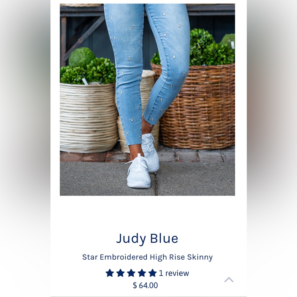 Judy Blue Star Embroidered High Rise Skinny